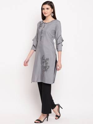 Muslin Straight Stitched kurti 3