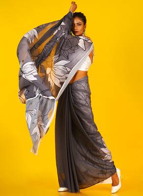 Monochrome Tulips Blended Georgette Digital Printed Saree 2