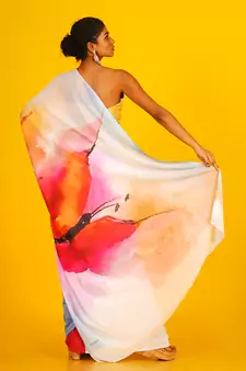 White Honeysong Blended Georgette Digital Printed Saree