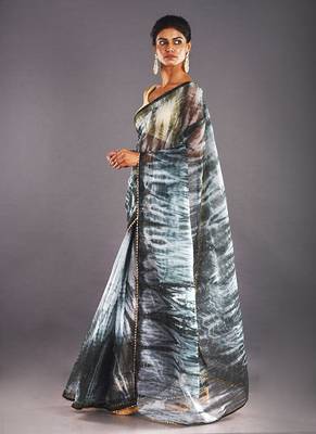 Black & Grey Organza Tie Dye Saree With Golden Border 2