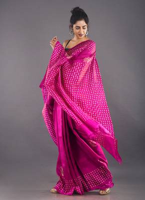 Pink & Offwhite Color Pure Silk Saree 3