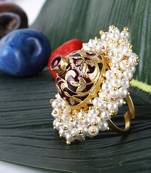 Maroon pearls rings
