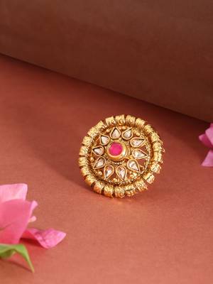 Gold kundan rings 1