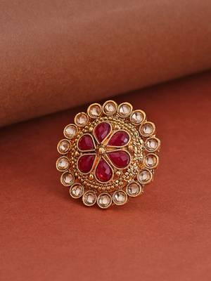 Magenta coloured stone rings 1