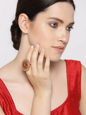 Magenta coloured stone rings 2