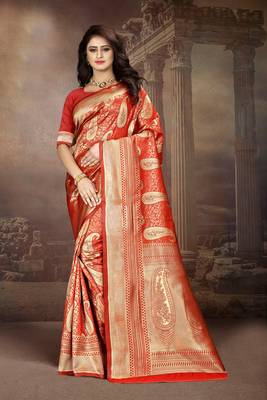 Red Woven Kanjivaram Silk Saree With Blouse 3