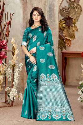 Sea Green Woven Kanjivaram Silk Saree With Blouse 1