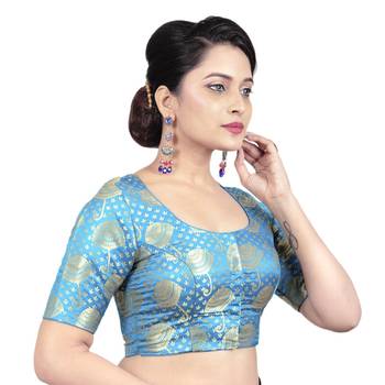 Brocade Red Umbrella Design Half Sleeves Princess Cut Padded Readymade Saree Blouse 4