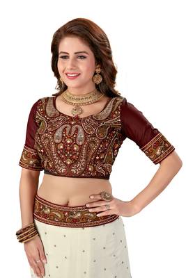 Off White Embroidered Silk Saree With Blouse 4