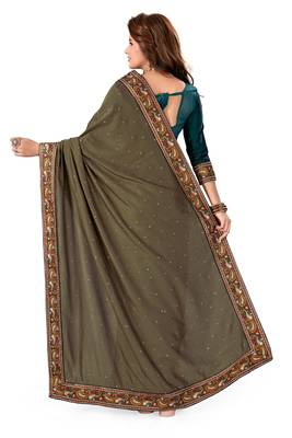 Beige Embroidered Silk Saree With Blouse 3