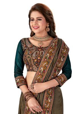 Beige Embroidered Silk Saree With Blouse 4