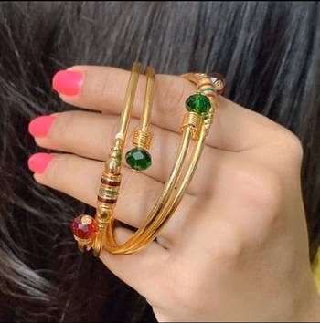 Gold anklets 1