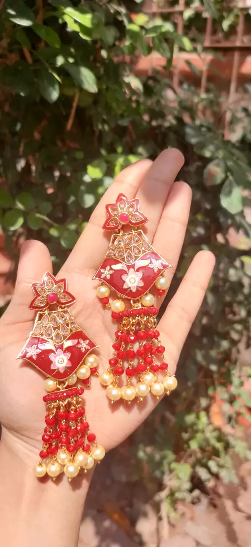 Traditional Meenakari Art Floral Design