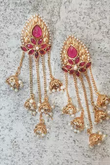 Gold Plated Stylish Pearl Jhumka Traditional Earrings