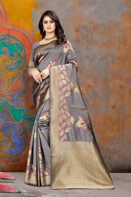 Grey Woven Kanjivaram Silk Saree With Blouse 4