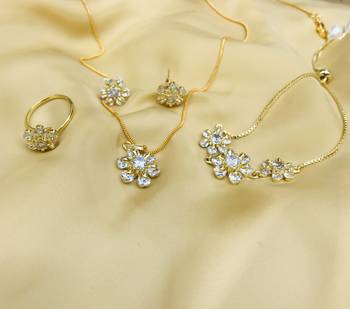 Gold jewellery-combo 1