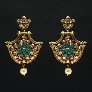 Green Danglers Drops 1