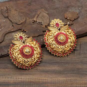 Maroon Danglers Drops 2