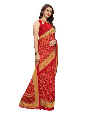 Red printed georgette saree with blouse 3