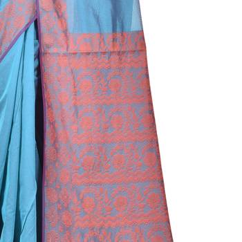 Green Woman Cotton Silk Blend  Banarasi Saree 3
