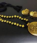 Black Tassle Golden Tone Round Pendant With Black Pearl Jhumka
