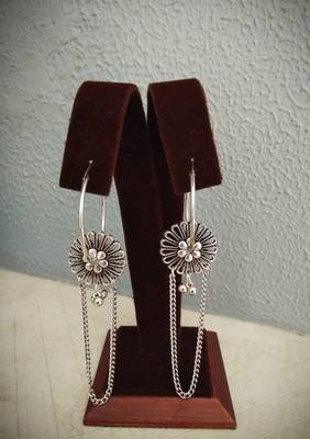 Stylish Loop Ear Ring With Chain 1