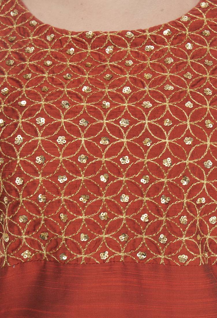 Lagi Womens Embroidered Straight Polly Silk MC34C