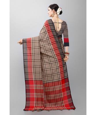 Beige printed poly cotton saree with blouse 3
