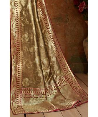 Gold woven blended silk kanchipuram saree with blouse 2