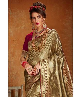 Gold woven blended silk kanchipuram saree with blouse 4