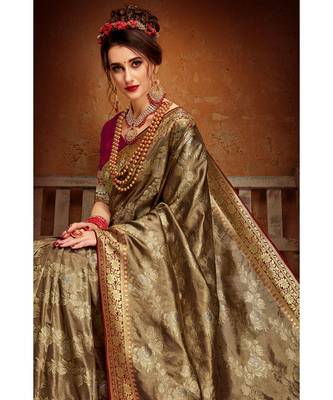 Gold woven blended silk kanchipuram saree with blouse 2