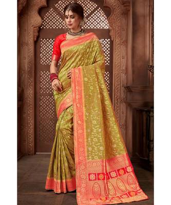 Green woven blended silk banarasi saree with blouse 1