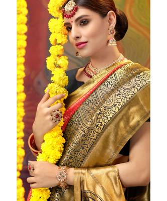 Red woven blended silk kanjivaram saree with blouse 3