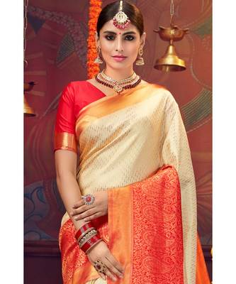 Off-white woven blended silk kanjivaram saree with blouse 3
