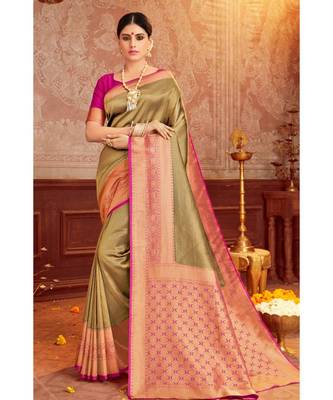green woven blended silk kanjivaram saree with blouse 1