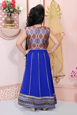 Gold Embroidered Brocade Lehenga Choli Dupatta 4