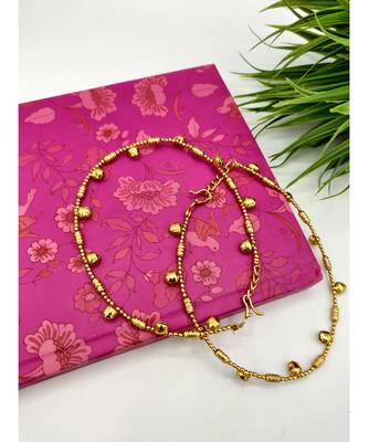 Gold Toned Ghungroo Anklet 2