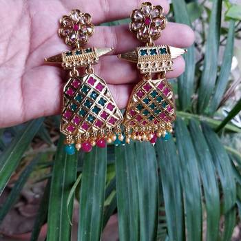 Multicolour Stone Antique Earring 4
