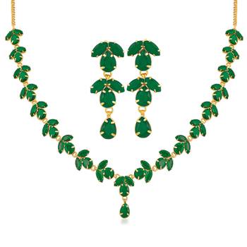 Green crystal necklaces 1