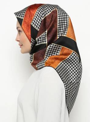 Women'S 110*110 Cm Printed Smoothy Silk Square Hijab Scarf 1