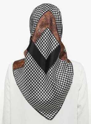 Women'S Festive Wear Printed Satin Silk Square Scarf 4
