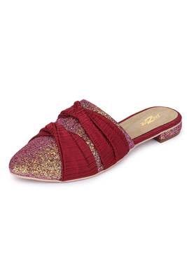 Beautiful  red slip on mules  3