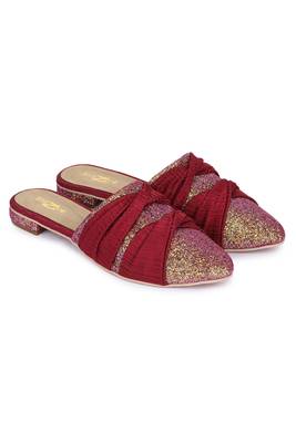 Beautiful  red slip on mules  5