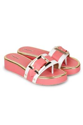 Shezone Beautiful pink  toe separator   flat forms sandals  1
