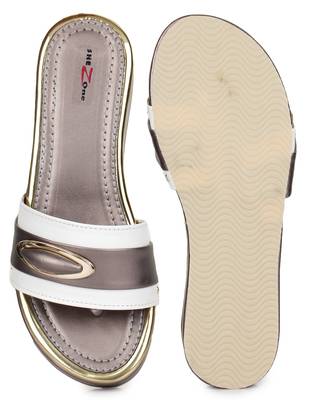 Shezone Beautiful brown  toe separator   flat forms sandals  5