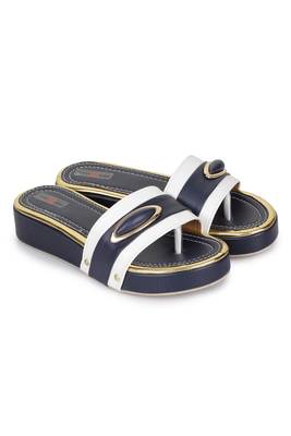 Shezone Beautiful blue  toe separator   flat forms sandals  1