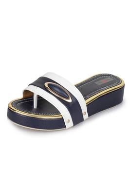 Shezone Beautiful blue  toe separator   flat forms sandals  4