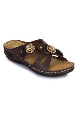 11068_Brown slip on  3