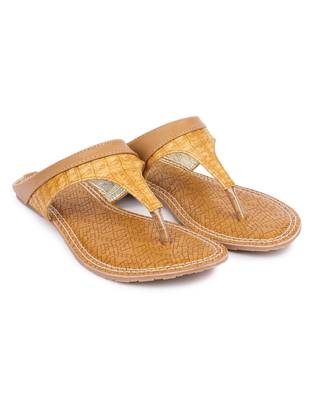 Yellow solid synthetic sandals 3
