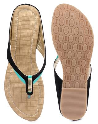 Black solid synthetic sandals 5